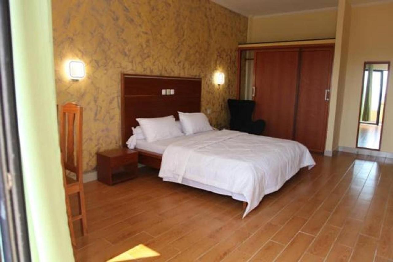 Cityzen Hotel Douala Ngoại thất bức ảnh